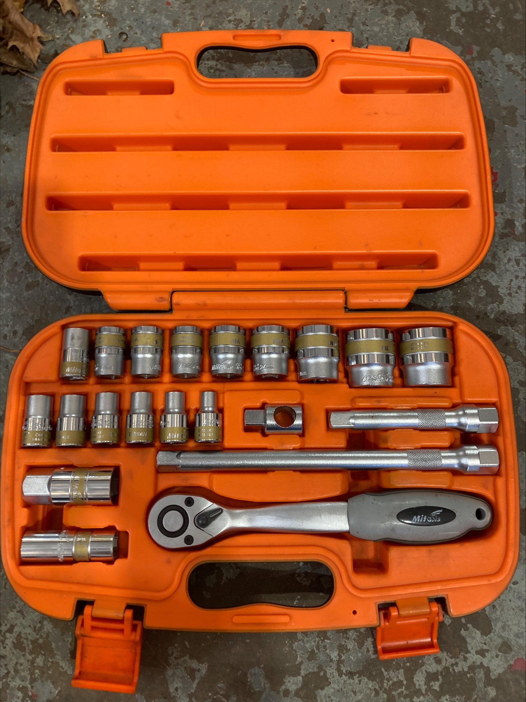 MiTools 1/2" socket set