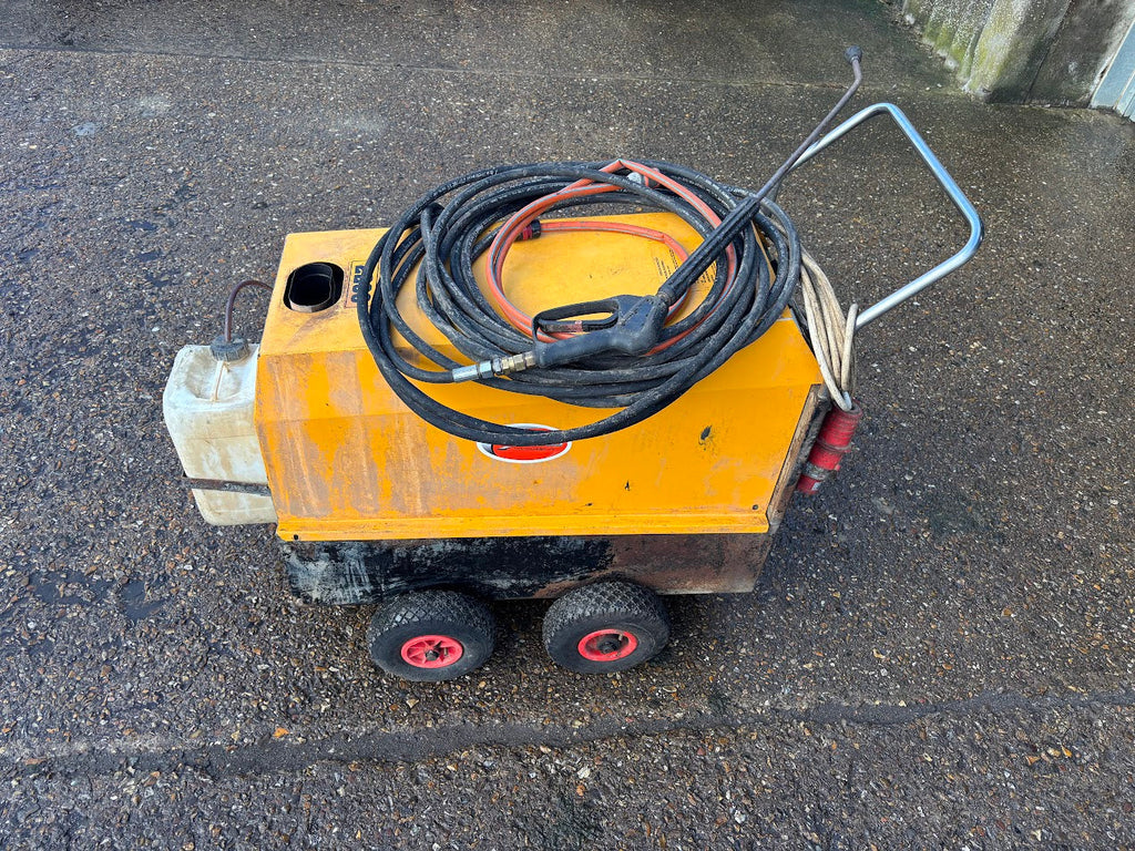 Pressure Washer