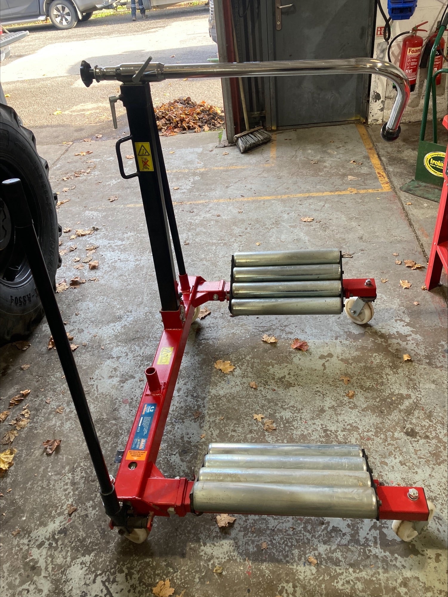 Sealey 1.2T Wheel Removal Trolley